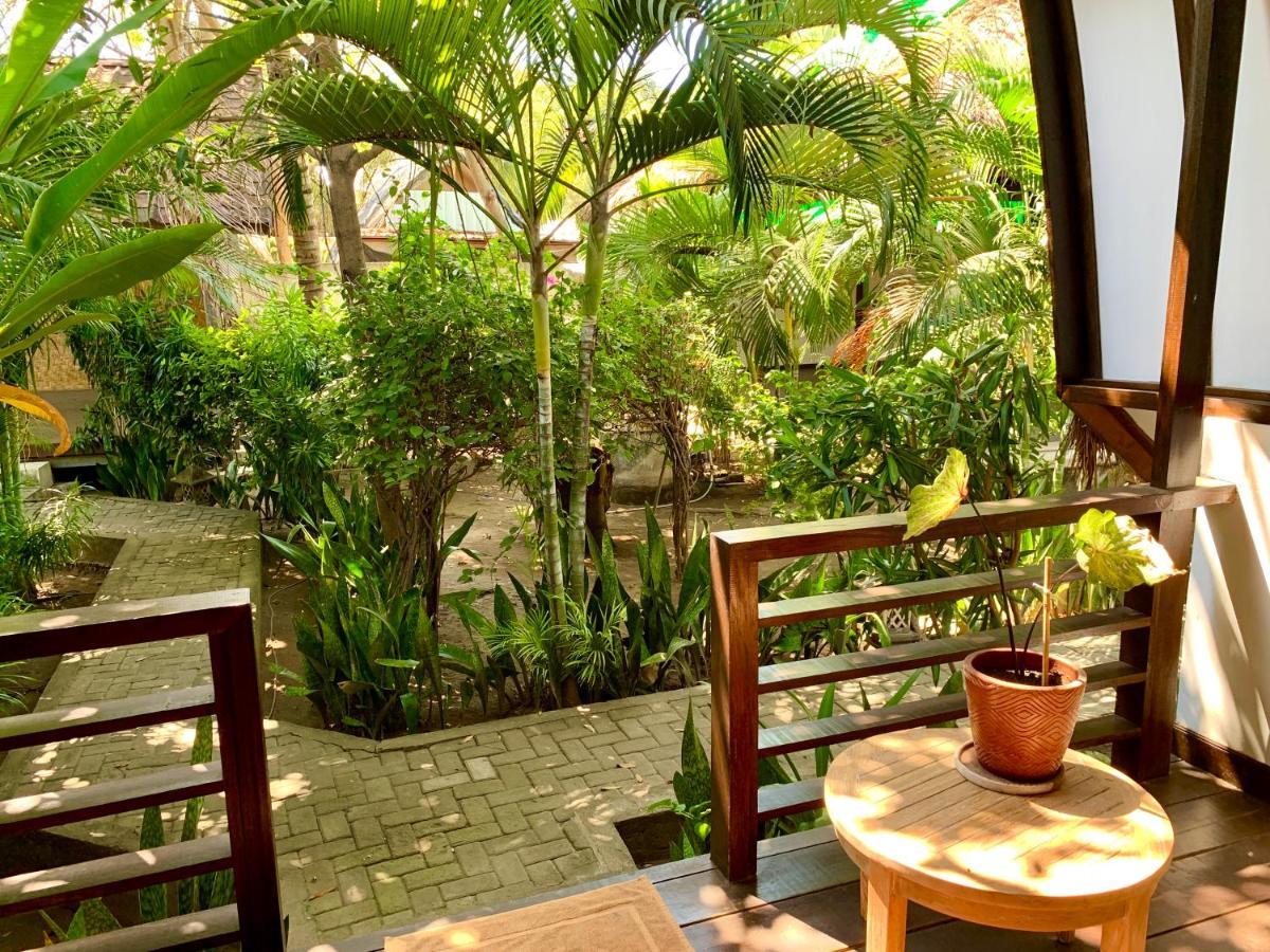 The Yoga Garden Hotel Gili Trawangan Luaran gambar